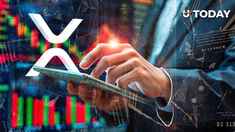 Ein Balkendiagramm, das starkes Wachstum zeigt, hinter einer physischen XRP-Münze