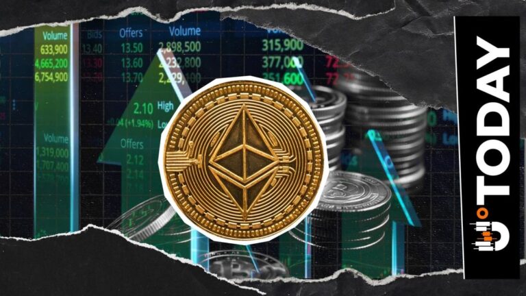 Silberne Ethereum-Münze vor einem blauen digitalen Netzwerk-Hintergrund