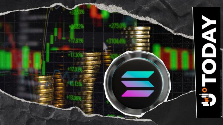 Das Logo der Kryptowährung Solana vor einem Kurs-Chart und dem Schriftzug der Krypto-Börse bitFlyer