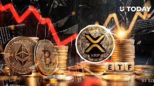 Eine leuchtende XRP-Münze vor einem steigenden Kurs-Chart im Kontrast zu einem fallenden Bitcoin-Symbol.