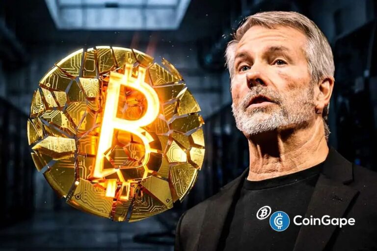 Porträt von Michael Saylor neben einer physischen Bitcoin-Münze